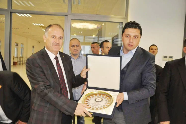 muhtarlar emniyet 8 1kWKpQseq5