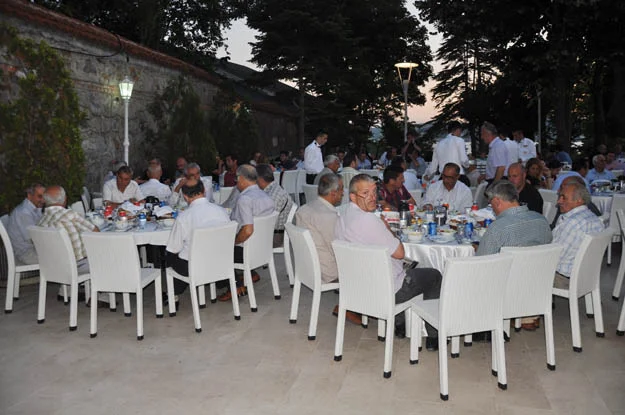 Beykoz'un Muhtarları iftar yaptı 1 muhtarlar iftar secili db 14 xQtMRm 2Zv