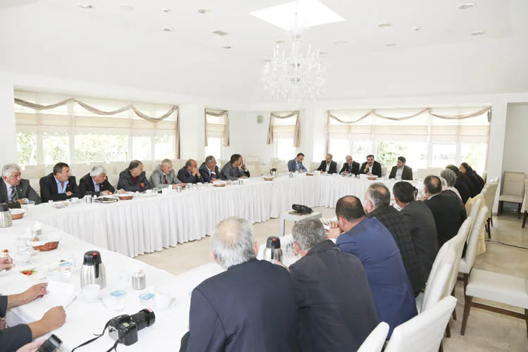 muhtarlara egitim 2 Sq oue62TG