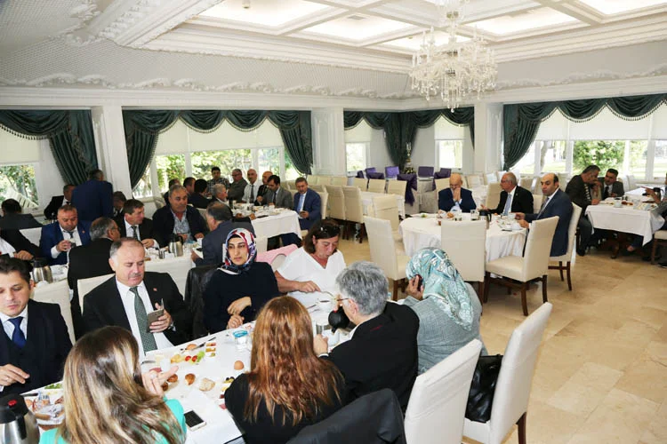 muhtarlargunu 3 kqFIH7YDKg