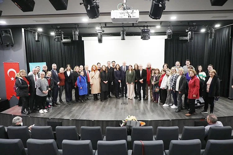 Uğur Mumcu Beykoz Belediyesi’nin düzenlediği programla anıldı 3 mumcu beyk DaeibTo0Sq