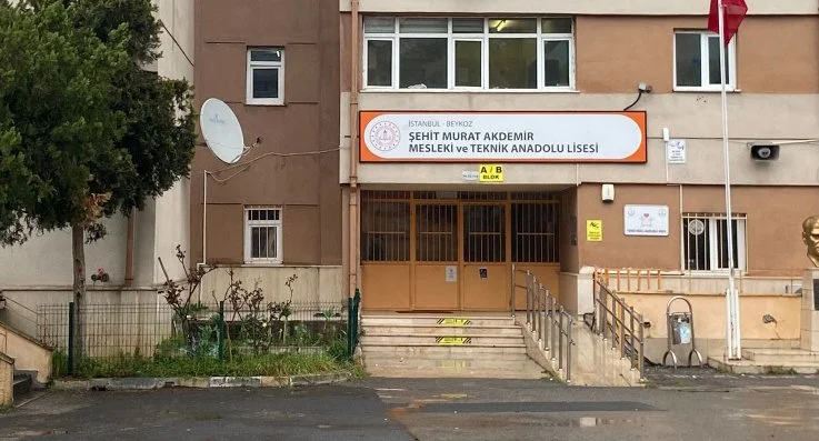 Beykoz'un eski okullarından Murat Akdemir Mesleki ve Teknik Anadolu Lisesi