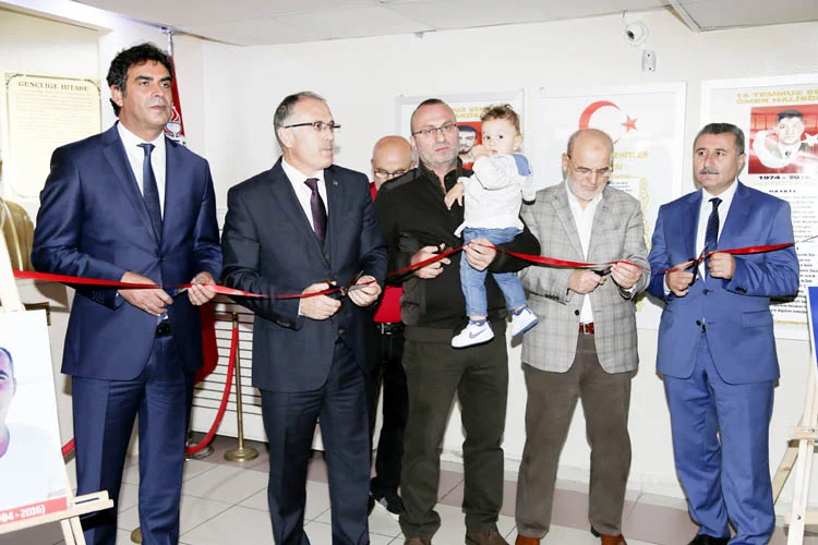 FETÖ'nün darbe girişimi sırasında şehit olan Murat Akdemir'in adı evinin