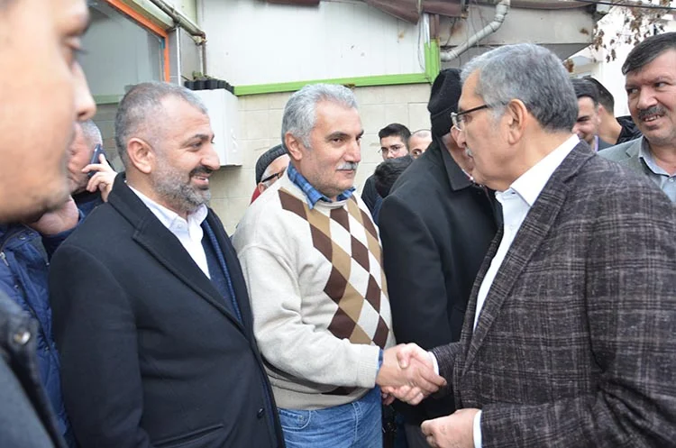 AK Parti Beykoz Belediye Başkan Adayı Murat Aydın, Tokatköy’de vatandaşlarla