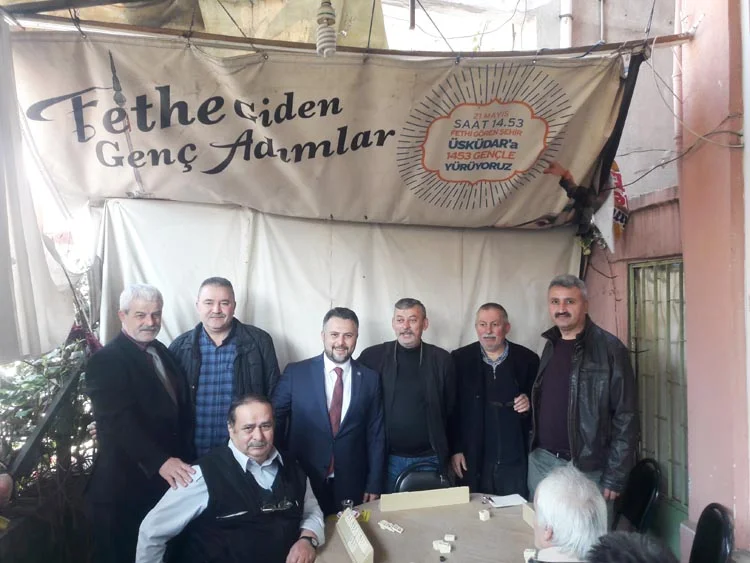 İyi Parti Belediye Başkan Adayı Bilgehan Murat Miniç, parti üyelerinden