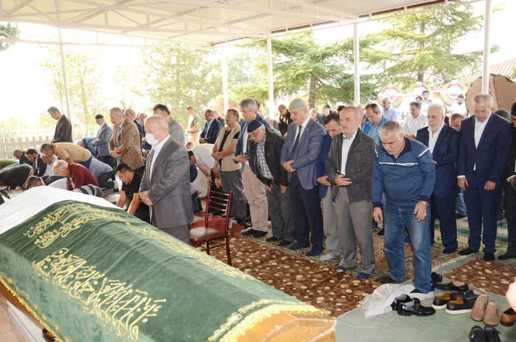 mustafaefe cenaze 12 CAKzIuj4Ia