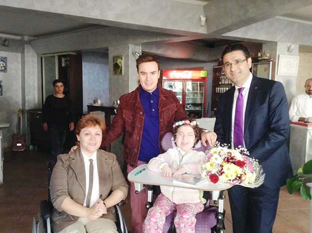 nehir ceceli 34 pD9riwKA1y