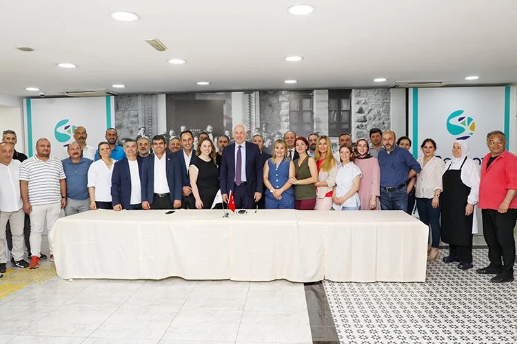 Beykoz Belediyesi’nde DİSK’e bağlı sendika üyesi olarak çalışan 30 kadrolu