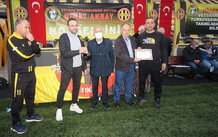 nihat akbay beyk cN3fmfUc S