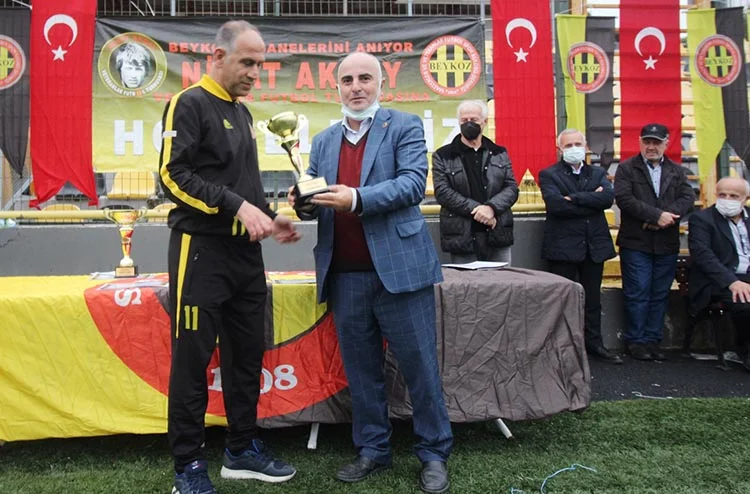 nihat akbay beykoz 3 9AAhy2lI41