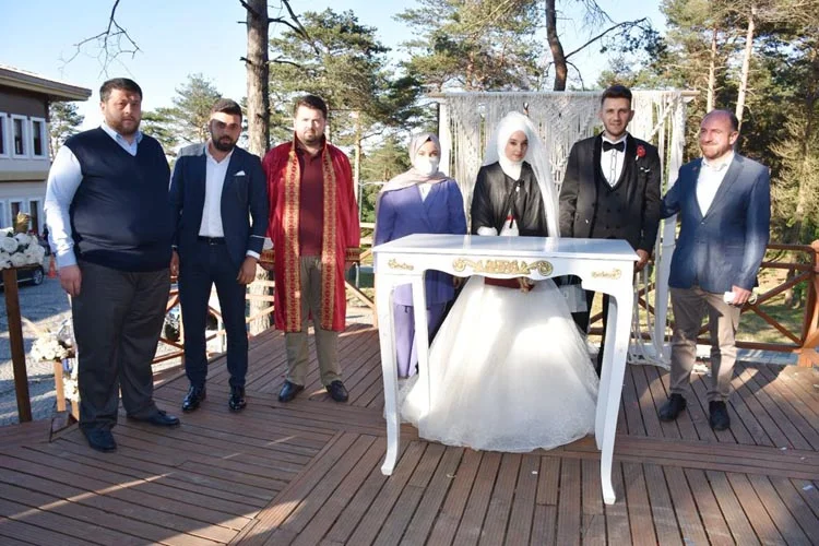 Milli Görüş camiasının tanınan ailelerinden olan Kalaycı ailesinde nikâh heyecanı