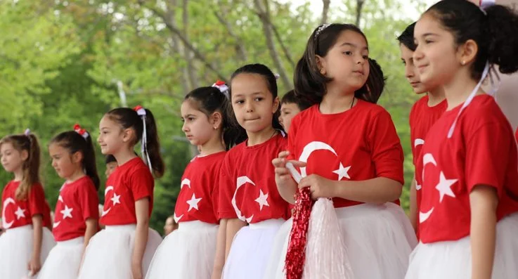 Beykoz'da rengarenk 23 Nisan coşkusu 4 nisan10 uj8i35dgRi