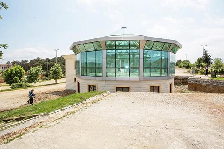 Orman ve Su İşleri Bakanı Veysel Eroğlu, Çekmeköy'de katıldığı törende