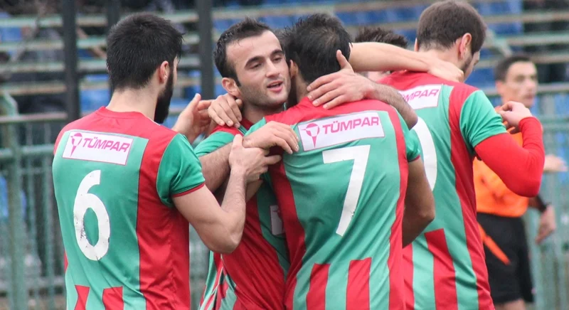 İstanbul Süper Amatör Lig 4. Grubu temsilcilerinden Paşabahçespor, Aşkın Karadeniz