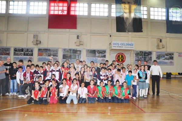 Beykoz İlçe Milli Eğitim Müdürlüğü’nün düzenlediği Spor Müsabakaları Ödül Töreni