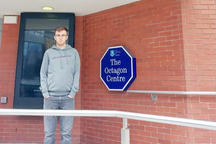 Beykozlu öğrenci dünyanın Top 100 üniversitesinden biri olan  İngiltere’deki