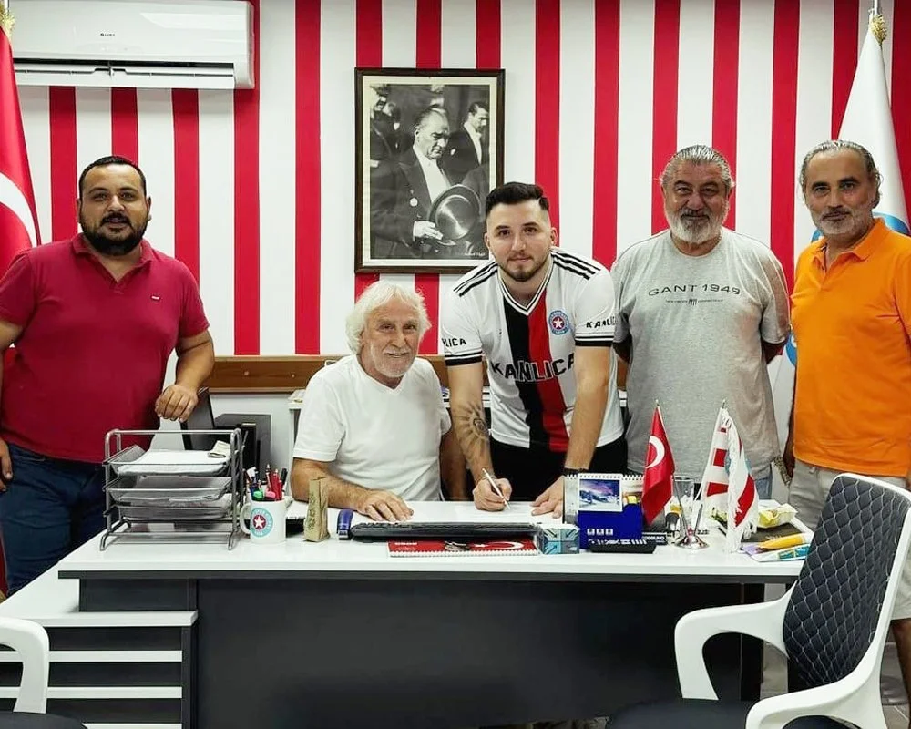 İstanbul 1. Amatör Ligde mücadele edecek ve transfer döneminde yaptığı