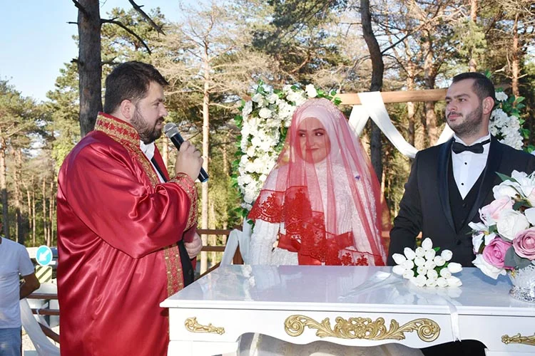 Kavacık Mangal Ailesinde nikah heyecanı 1 oguz nikah 20 FZBw 6f4BO