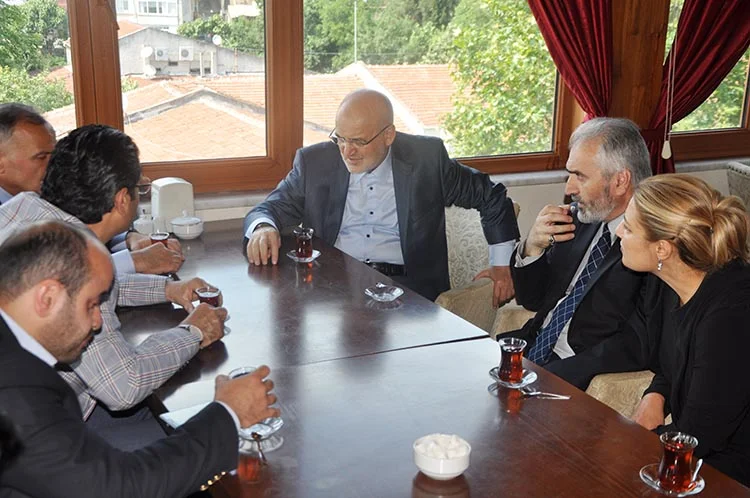 Beykoz Aile Koruma Derneği'nin açılışında konuşan Beykoz Belediye Başkanı Yücel