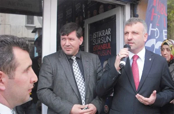 AK Parti İstanbul Milletvekili Oktay Saral ile TBMM'de ki odasında