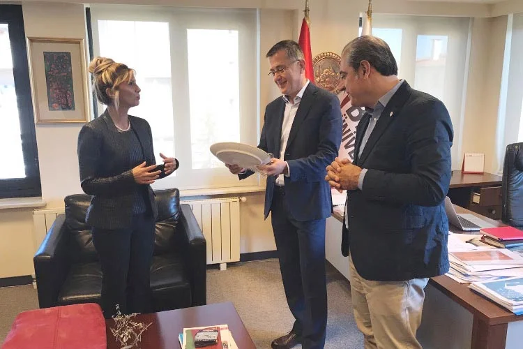 Beykoz Üniversitesi ve Çavuşbaşı Mesleki ve Teknik Anadolu Lisesi arasında