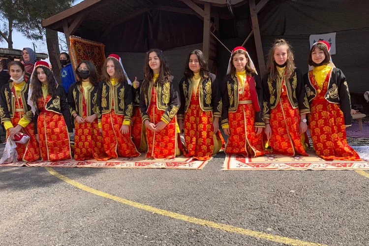 Türk Dünyası ve Toplulukları haftası Beykoz’da kutlandı 5 okul nevru RecJJgM GG