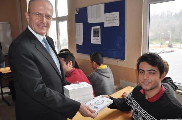 okul trafik secili 25 XBbnq6MoU5