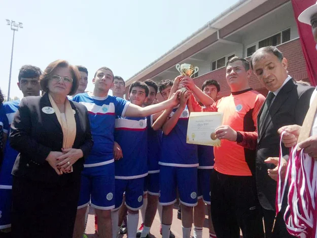 Fenerbahçe Altyapı Dereağzı tesislerinde çok özel bir turnuva finali vardı.