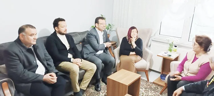 Seçim çalışmaları yapmak ve açılışlarda bulunmak üzere Beykoz’a gelen İstanbul