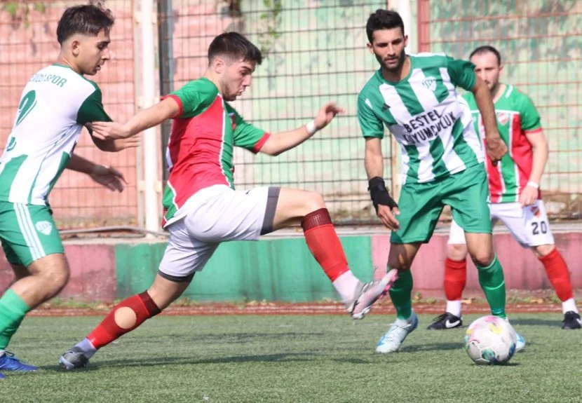 İstanbul Süper Amatör Lig 8.Grubunda mücadele eden Paşabahçe deplasmanda çıktığı