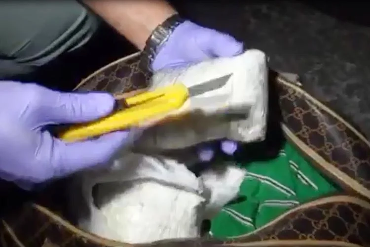 Beykoz'da uyuşturucu operasyonunda gözaltına alınan 1 şüpheli tutuklandı.