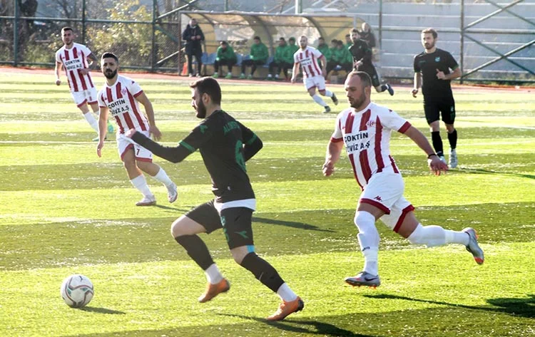 İstanbul Süper Amatör Lig 1.vGrubuna dahil karşılaşmada Ortaçeşmespor, evinde konuk