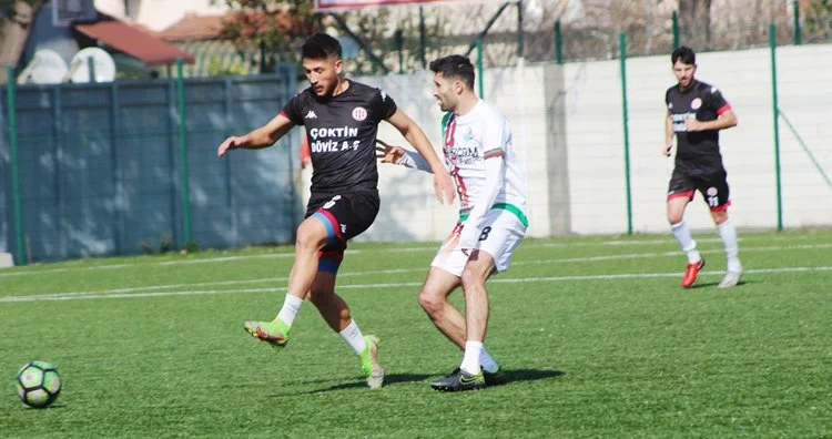 İstanbul Süper Amatör Lig 3.Grubunda ilk iki iddiasının güçlü ekibi