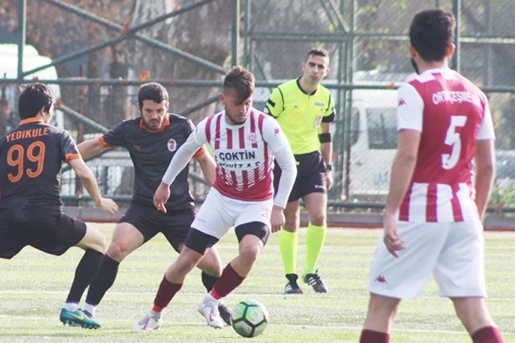 İstanbul SAL 5. Grubunda, ligde umduklarını bulamayan iki takımın Ortaçeşme