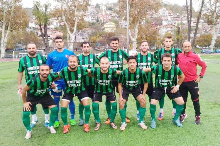 İstanbul 1. Amatör Lig karşılaşmalarına hafta arasında oynanan mücadelelerle devam