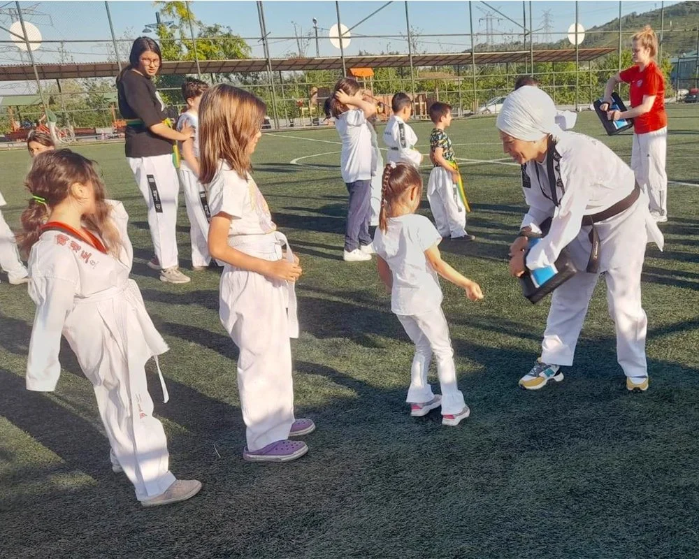 Beykoz’da çalışmalarıyla gündemde kalmayı başaran kulüplerden olan Örnekköyspor futbol dışında