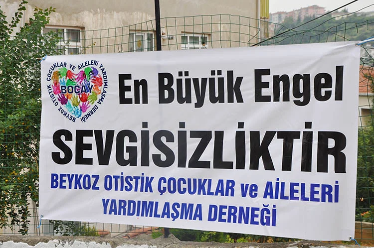 Beykoz Otistik Çocuklar ve Aileleri Yardımlaşma Derneği (BOÇAY), açılışını Milletvekillerinin