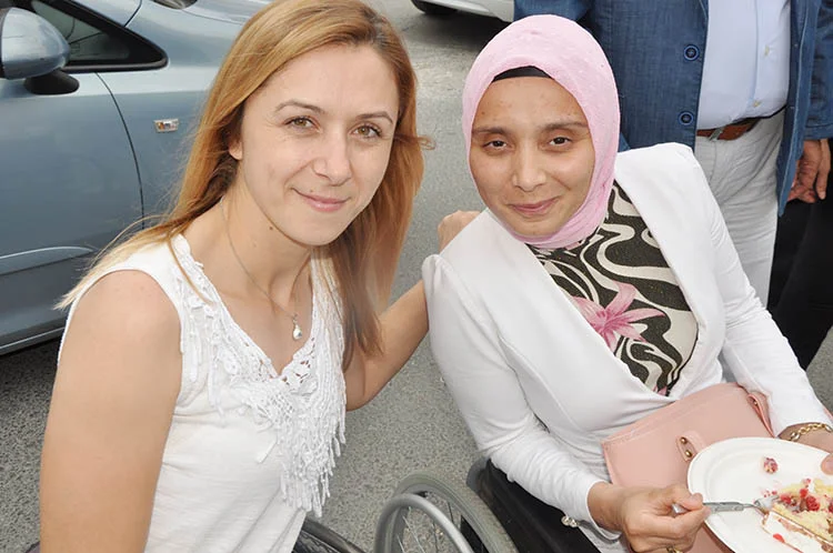 otistik sec db 32 yDzN9QY ij