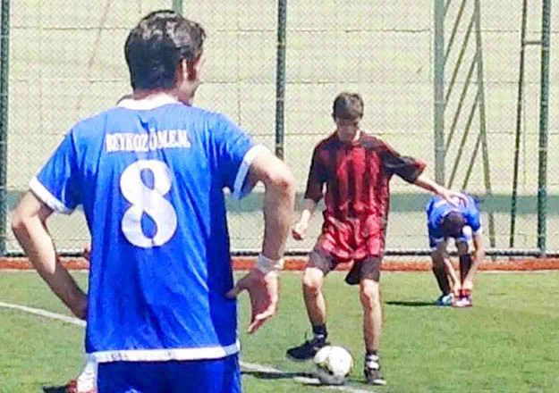 Beykoz Özel Eğitim Merkezi Futbol Takımı katıldığı turnuvada fırtına gibi