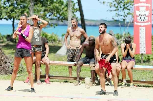 Magazin dünyasının ünlü isimlerinden Tuğba Özay, Survivor'un çekildiği Dominik'ten döndükten