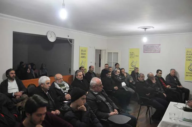 Özgür-Der Beykoz Şubesi tarafından gerçekleştirilen “Gerçekle Yalan Arasında Sosyal Medya”