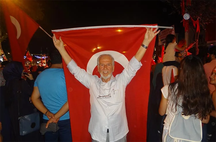 oztuk manset 6 yyrA9uP4P1