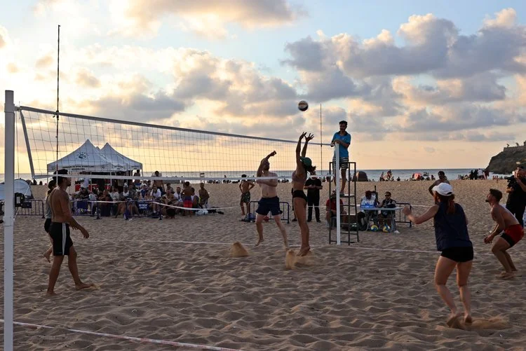 Plaj voleybolunun kalbi Beykoz Riva’da atıyor 1