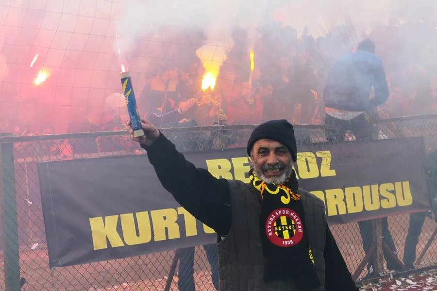 Beykoz Gençlik Kulübü olarak da vardı, Sümerbank Beykoz olarak da,