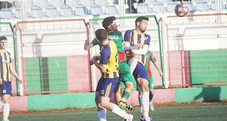 İstanbul SAL 5. Grubunda ilk 2 iddiası devam eden Paşabahçe,