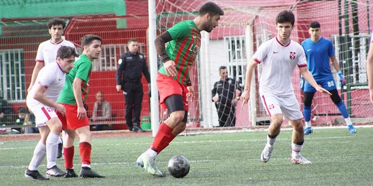 Paşabahçe U18’den Beykoz’da beklenmedik beraberlik 2 pasa beykoz 1 lbh8VTV29v