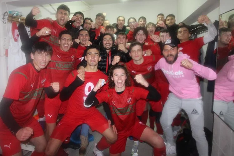 U18 Türkiye Şampiyonası 9. Grupta ertelenen maçın ilk yarısını 1-0