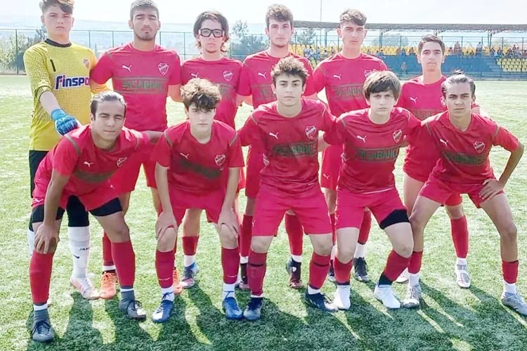 U16 Yaş Türkiye Şampiyonası Grup maçları için Tekirdağ'da bulunan Paşabahçespor