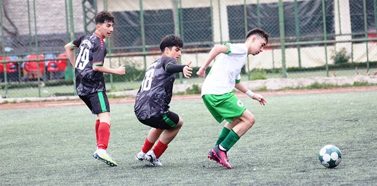 İstanbul Amatör Ligleri U17 Yaş A Kategorisi 14. Gruba dahil