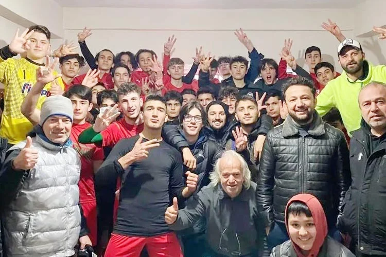 U16 Yaş Türkiye Futbol Şampiyonası İstanbul Etabı Grup maçlarında 3.